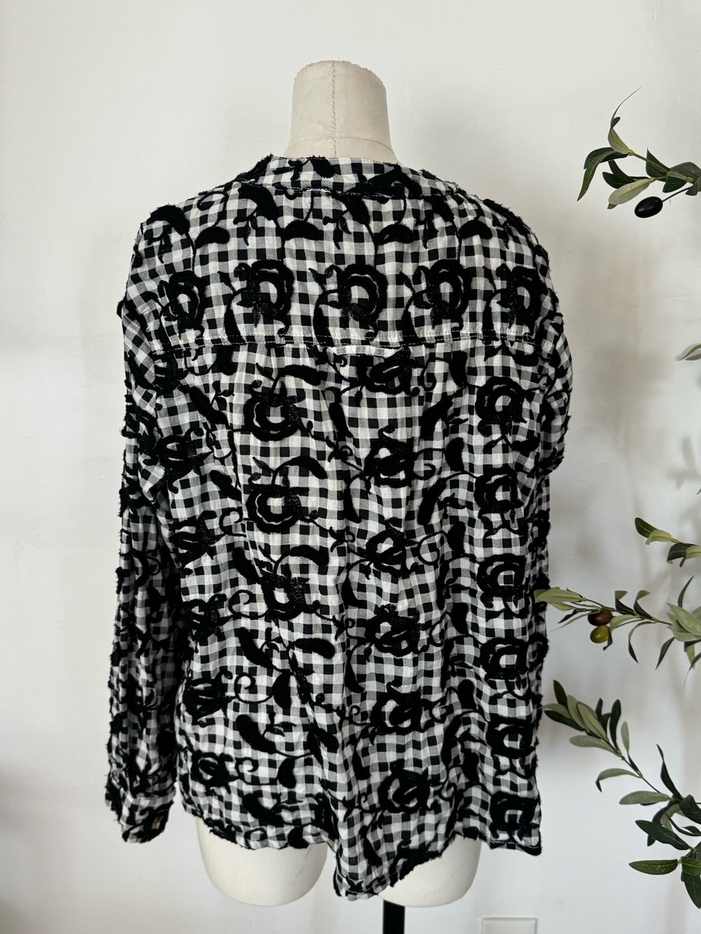 Anthropologie Pilcro Embroidered Gingham Peplum Blouse M Black White Cotton Top - Picture 5 of 8